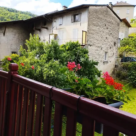 Apartment Couleur Cuivre